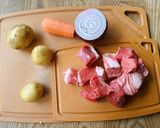 牛肉の肉じゃが作り方1写真