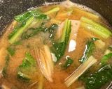 小松菜レンコン茗荷の味噌汁作り方7写真