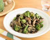 ブロッコリーと豚肉の黒ごまゆずこしょう炒め作り方6写真
