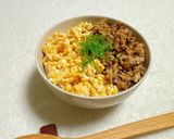 お弁当にも！和カレー風味の二色鶏そぼろ丼作り方2写真
