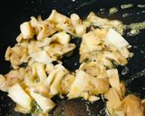 イタ飯●きのこ＆たまごのバター炒めライス作り方1写真