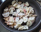 ご飯がすすむ♡蓮根と鶏もも肉の甘辛炒め作り方5写真