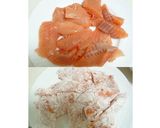 子供もパクパク♪秋鮭の甘辛、ゴマ絡め作り方1写真
