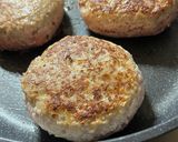 とろりチーズのっけハンバーグ作り方2写真