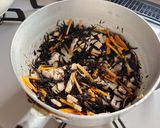ぬちまーすすーちーかーでひじき煮作り方2写真