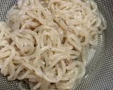 鶏そぼろ丼（エノキ、高山豆腐入）作り方1写真