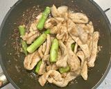豚ロース肉とアスパラガスのゴマ炒め作り方6写真