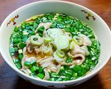 温かい豚シャブ肉とセロリ蕎麦　発酵玉葱作り方7写真