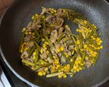 ガツンと旨い！牛肉とにんにくの芽ペッパーライス作り方5写真
