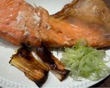 焼きネギが香ばしい！埼玉県深谷ネギのシャケ茶漬け作り方1写真