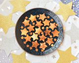 餃子の皮で☆お星さまおっとっと風スナック作り方7写真