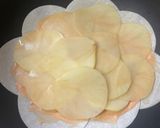 餃子の皮でクリスピーマヨじゃがピザ作り方4写真
