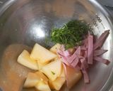 メロンとハムと紫蘇の冷製パスタ作り方1写真