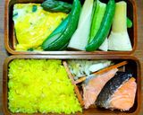 お弁当、鮭、ニラ玉、筍、サフランライス作り方3写真