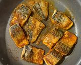 鯖が旨い《カレー香る♡甘辛照り焼き》作り方4写真