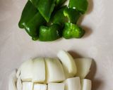 ピリッと~新玉ねぎと豚肉の甘辛炒め作り方1写真