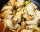 鶏肉とキノコのめんつゆのナッツ炒め作り方3写真