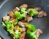 豚肉とブロッコリーの麻辣醤炒め作り方5写真