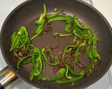 ご飯に合う！甘辛おかかのピーマン油炒め作り方3写真