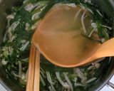 朝食にも簡単♬ ニラと えのきの お味噌汁作り方5写真