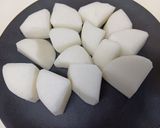 優しい味❢ 大根と高野豆腐の白だし煮作り方1写真