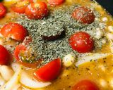 鶏肉と煮豆のプチトマトスープ作り方2写真