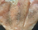鶏胸肉のレモンバターステーキ😋作り方5写真