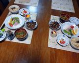 地元産のイサキのお造りにカットミニトマト作り方5写真
