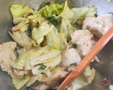 鶏むねとキャベツの梅しそ和え作り方7写真