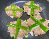 鶏ひき肉とピーマンの挟み焼き作り方4写真
