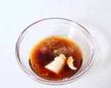 ジュワうま！【茄子のガリバタ醤油炒め】作り方1写真