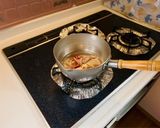 彼氏が作る『カニカマと鶏肉の白だし雑炊』作り方2写真