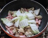 舞茸ベーコン白菜のニンニクオリーブ油の炒めパスタ作り方5写真