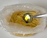 トマトとモッツァレラチーズの冷製パスタ作り方9写真