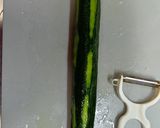 サラダチキンとキュウリと水菜の搾菜和え作り方2写真