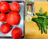 美活⭐︎アンチョビ⭐︎皮付き完熟トマトソース作り方1写真