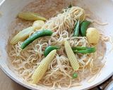ベビーポテト スナップエンドウ入り塩焼きそば♪作り方5写真