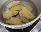 とっても簡単★さつまいものお味噌汁作り方2写真