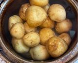 新じゃがのコロコロ煮作り方1写真