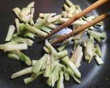 エコ副菜🥦ブロッコリーの茎【簡単きんぴら風】節約作り方2写真