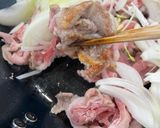 うちの⭐︎豚肉と玉ねぎのピリ辛オイスター⭐︎作り方3写真