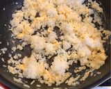シンプル⭐︎ツナと卵だけチャーハン作り方5写真
