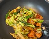 【簡単夕食】柔らか塩麹鶏胸肉の回鍋肉作り方5写真