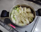 ロールキャベツ入りカレーうどん作り方3写真