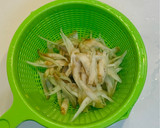 【お弁当にも】ごぼうとちくわのきんぴら作り方1写真