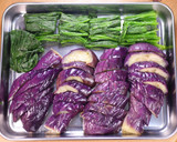 ゆで茄子とほうれん草の🍆ごま味噌和え♪作り方3写真