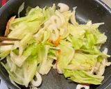 【楽めし】ちくわとキャベツの醤油マヨ炒め作り方2写真