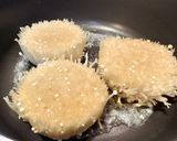 簡単☆節約おつまみ副菜に♪えのきステーキ大葉のせ作り方3写真