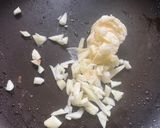 【作り置き】蓮根ときのこのガリバタ炒め作り方2写真