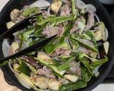 【米泥棒!】豚バラとなすとピーマンの味噌炒め作り方4写真